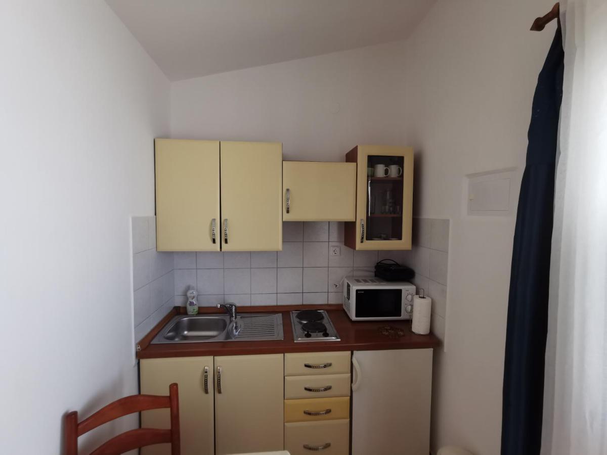 Studio Apartments Jasminka 塞尔瑟 外观 照片